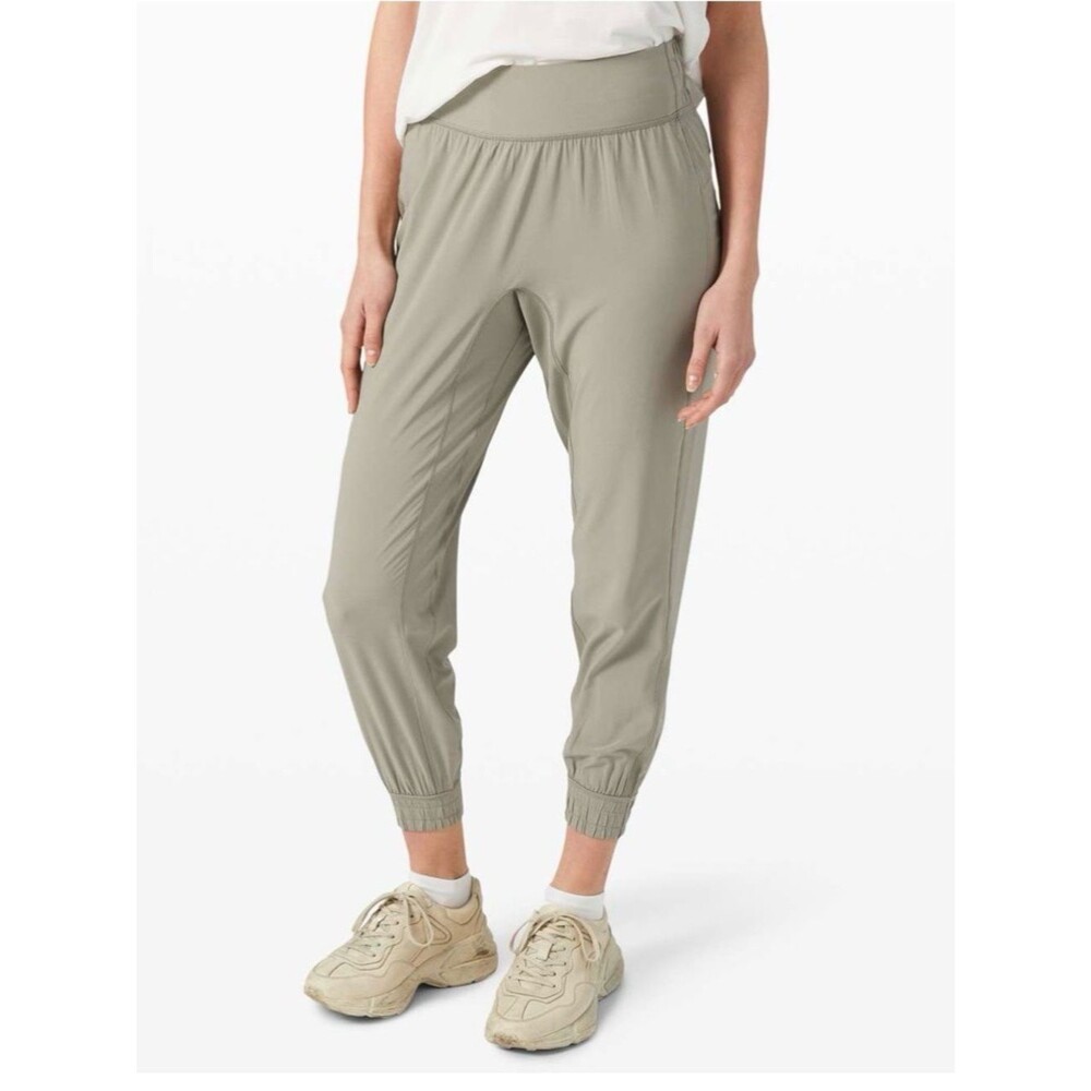 Lululemon Sun Setter Jogger *28" Pants Iron Grey 10 Flowy Workout Joggers W5BWHS
